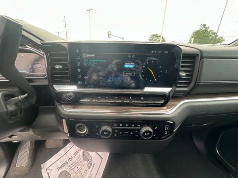 Certified 2023 Chevrolet Silverado 1500 LT AWD/4WD image 23