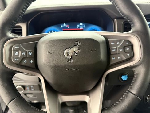 New 2025 Ford Bronco Badlands w/ Sasquatch Package image 43