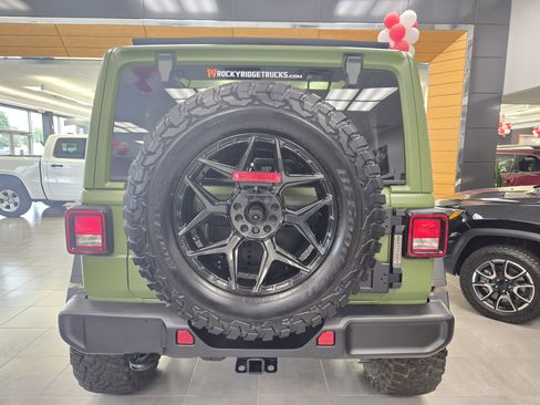 New 2025 Jeep Wrangler Unlimited Sport image 5