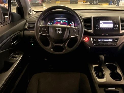 Used 2020 Honda Pilot LX image 5