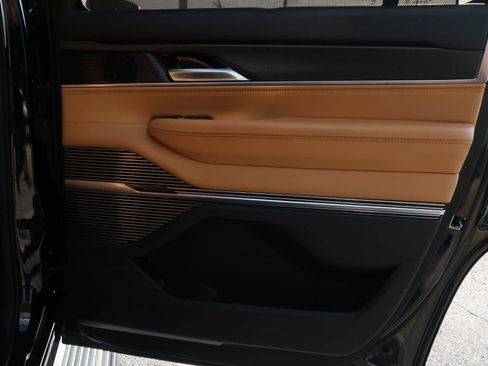 Used 2023 Jeep Grand Wagoneer Series III w/ Rear Seat Video Group 1 AWD/4WD image 56