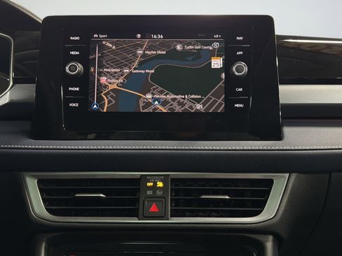 New 2026 Volkswagen Taos SEL AWD/4WD image 35