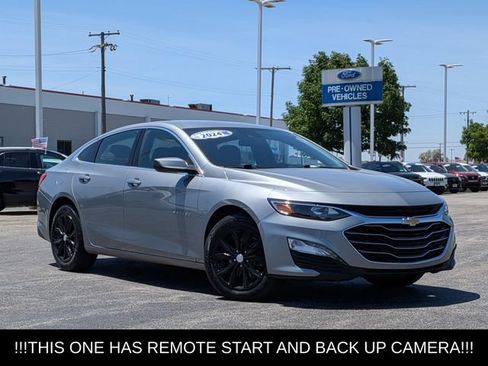Used 2024 Chevrolet Malibu LT FWD image 2