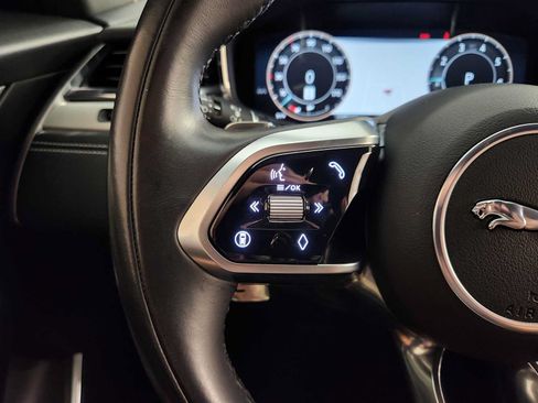 Used 2025 Jaguar F-PACE R-Dynamic S AWD/4WD image 49
