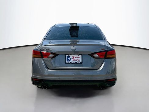 Used 2023 Nissan Altima 2.5 SR FWD image 6