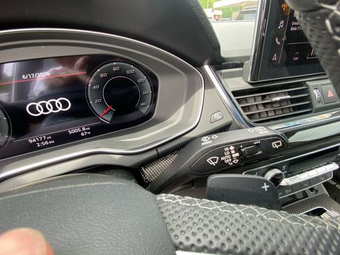 Used 2021 Audi SQ5 Premium Plus AWD/4WD image 23