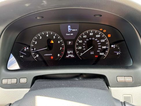 Used 2011 Lexus LS 460 image 25