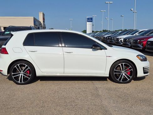 Used 2017 Volkswagen GTI Sport FWD image 2