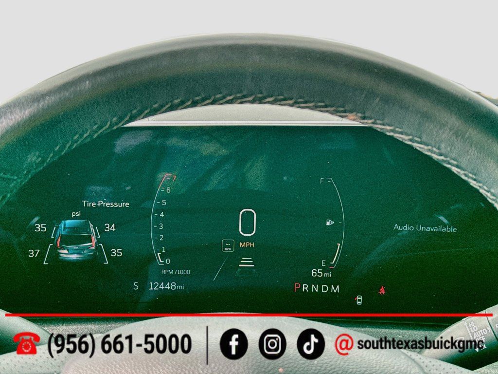Used 2025 Cadillac XT4 Sport w/ LPO, Onyx Lite Package FWD image 15