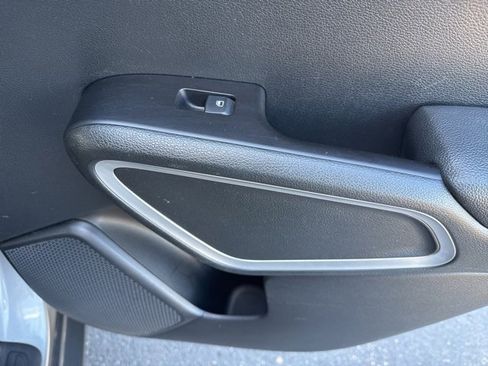 Used 2023 Kia Soul LX w/ LX Technology Package image 45