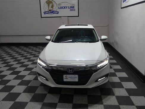 Used 2019 Honda Accord EX image 3