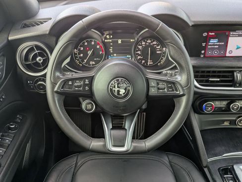 Used 2023 Alfa Romeo Stelvio Sprint AWD/4WD image 11