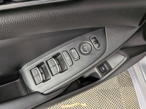 Used 2022 Honda Accord Sport image 11