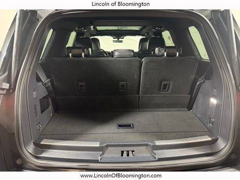 Used 2022 Lincoln Navigator Reserve image 31