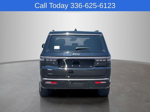 New 2026 Jeep Grand Wagoneer L Limited AWD/4WD image 6