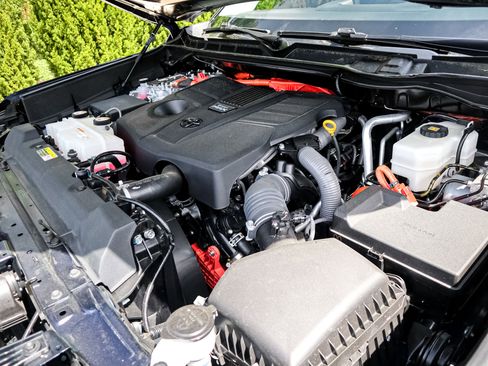 Used 2024 Toyota Sequoia SR5 w/ SR5 Premium Package image 34