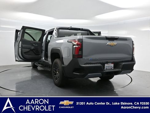 New 2026 Chevrolet Silverado EV LT image 41
