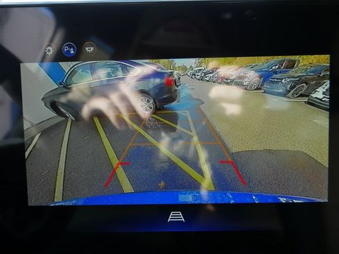 New 2026 Chevrolet Equinox ACTIV w/ Convenience Package III image 17