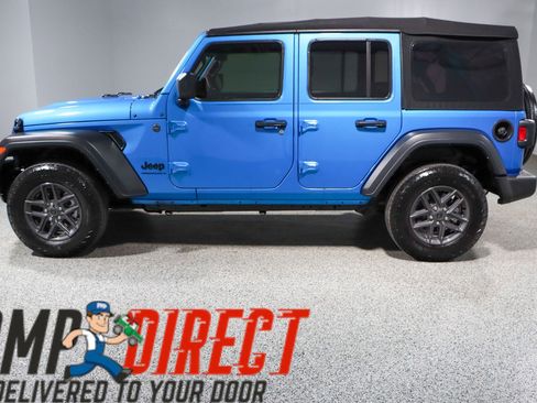 Used 2024 Jeep Wrangler Unlimited Sport image 10