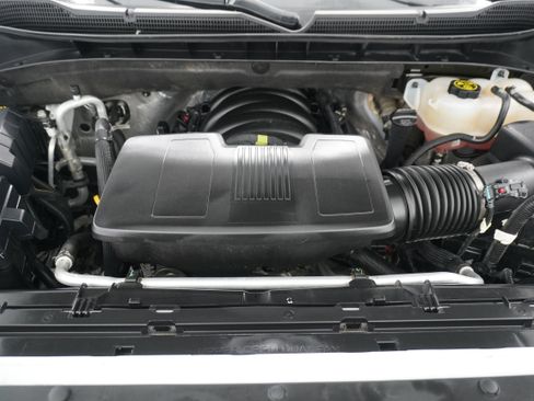 Used 2024 Chevrolet Silverado 1500 LT Trail Boss w/ Convenience Package II AWD/4WD image 33