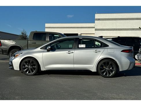 New 2026 Toyota Corolla XSE image 7