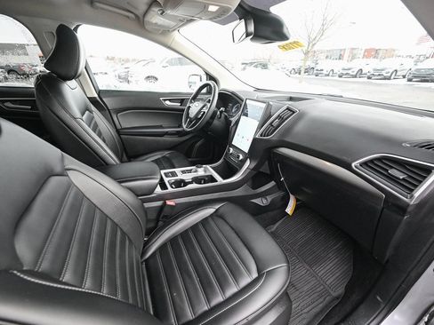 Certified 2024 Ford Edge SEL w/ Convenience Package image 25