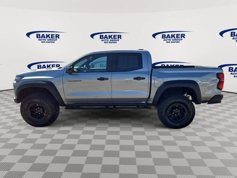 Used 2025 Chevrolet Colorado ZR2 w/ ZR2 Bison Edition AWD/4WD image 7