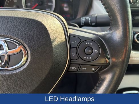 Used 2021 Toyota Corolla SE image 17