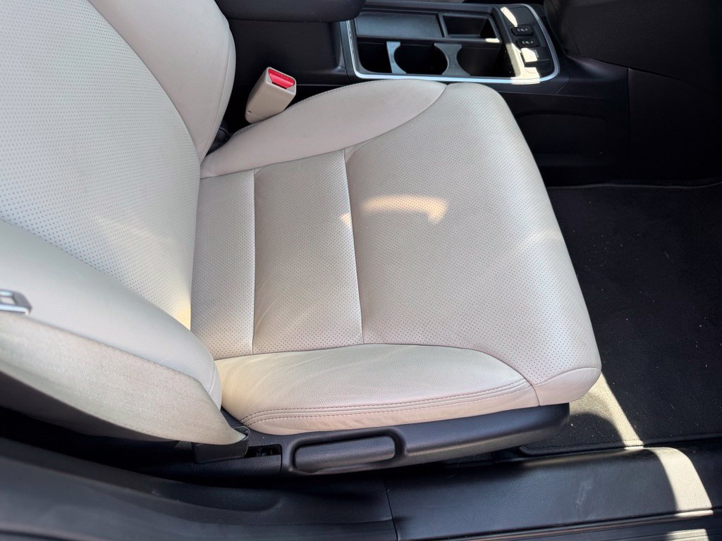 Used 2016 Honda CR-V Touring image 16