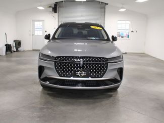 Used 2024 Lincoln Nautilus Reserve video 3