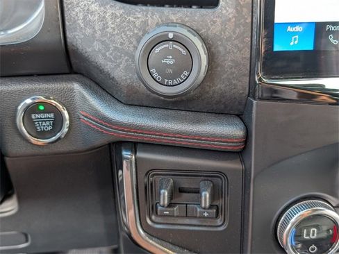 Used 2023 Ford Expedition Max Limited image 28