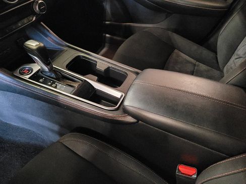 Used 2022 Nissan Sentra SR w/ Electronics Package FWD image 26