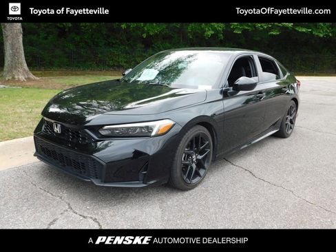 Used 2025 Honda Civic Sport image 1