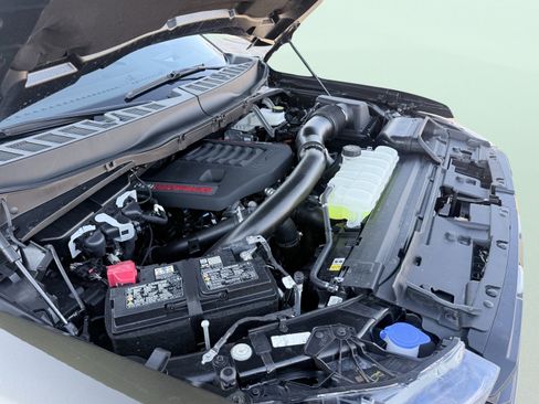 Used 2025 Ford F150 Raptor image 25