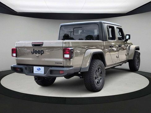 Used 2020 Jeep Gladiator Sport w/ Quick Order Package 24S AWD/4WD image 8