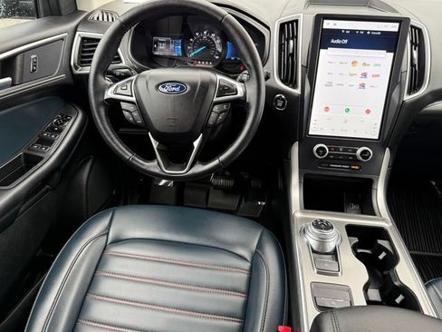 Certified 2023 Ford Edge SEL w/ Sport Appearance Package AWD/4WD image 9