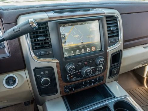 Used 2014 RAM 2500 Laramie w/ Convenience Group image 26