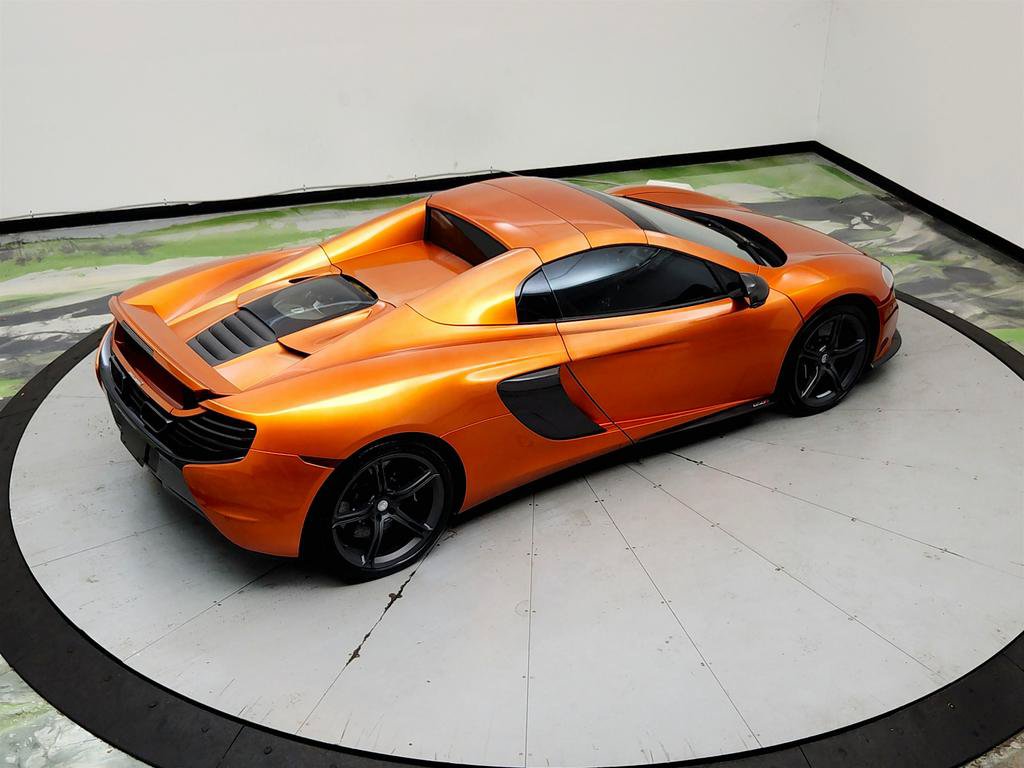 Used 2015 McLaren 650S Spider RWD image 31