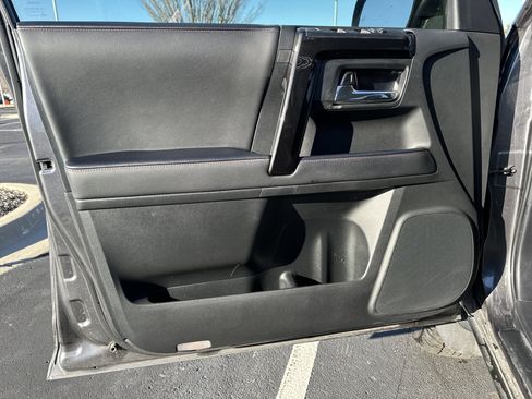 Used 2023 Toyota 4Runner TRD Off-Road Premium image 14