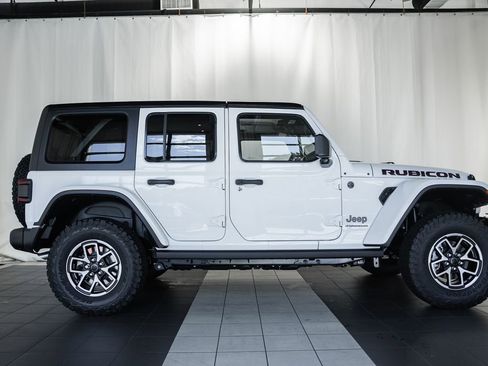 New 2025 Jeep Wrangler Unlimited Rubicon w/ Steel Bumper Group image 3