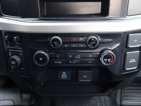 New 2026 Ford F350 XL w/ XL Chrome Package image 7