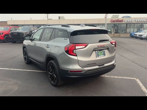 Certified 2023 GMC Terrain SLE w/ Driver Convenience Package FWD image 6