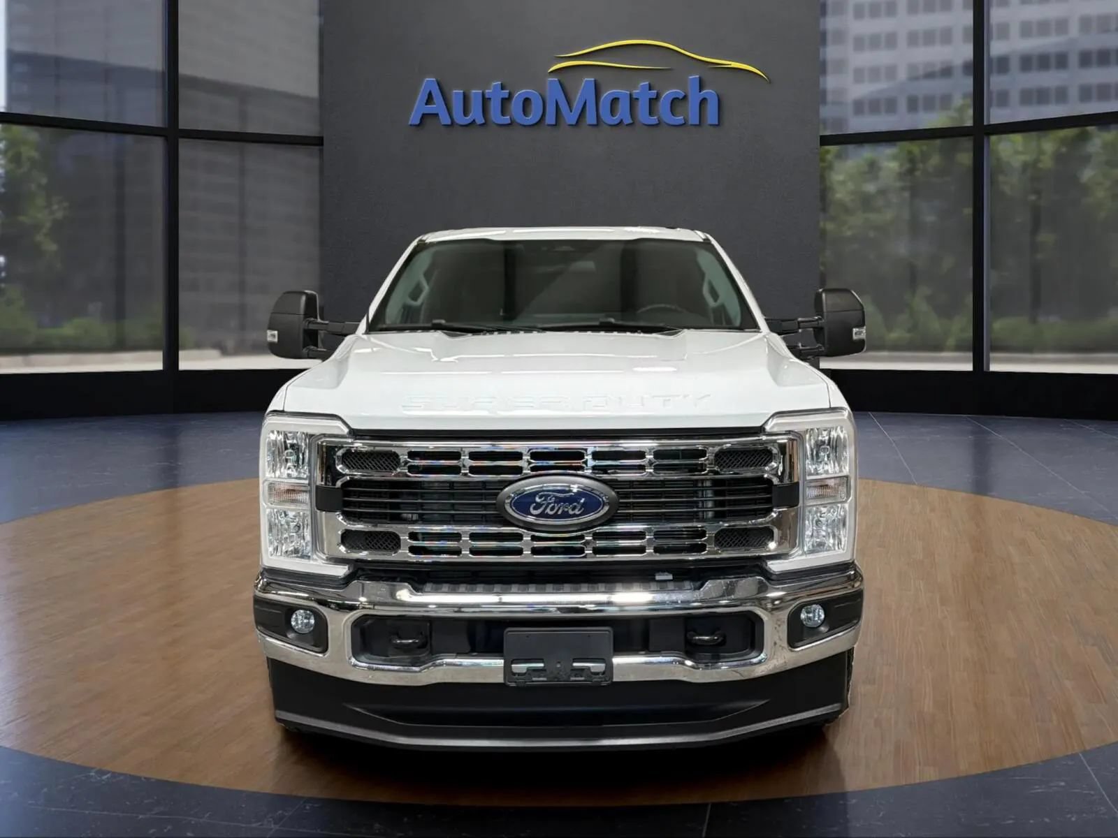 Used 2025 Ford F250 XLT AWD/4WD image 3
