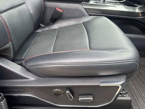 Used 2023 Ford F150 Lariat w/ Equipment Group 502A High image 16