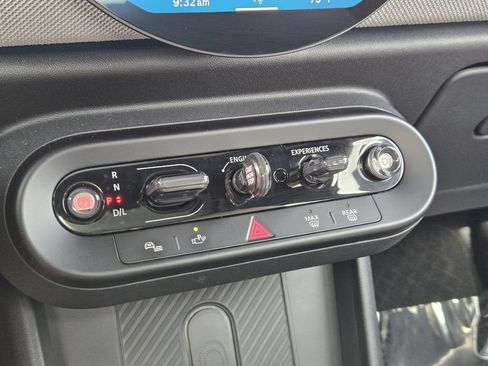 Used 2026 MINI Cooper 2-Door Hardtop FWD image 20