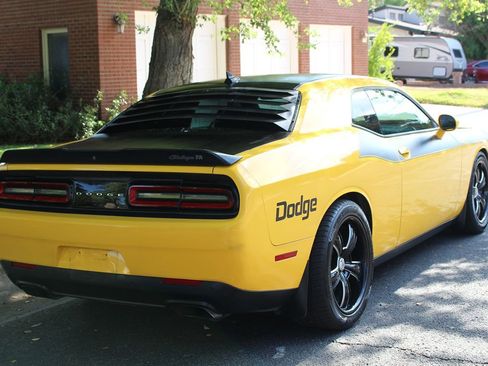 Used 2017 Dodge Challenger T/A image 34