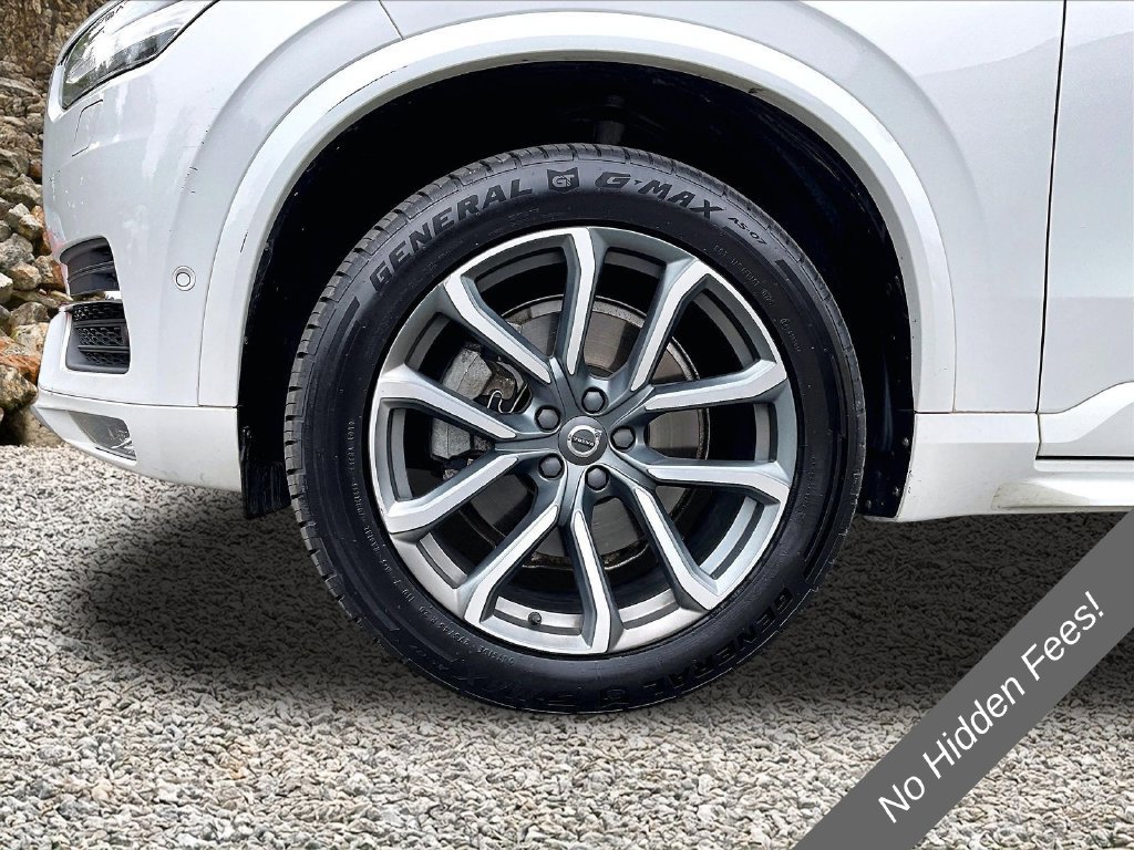 Used 2018 Volvo XC90 T6 Momentum w/ Convenience Package AWD/4WD image 9