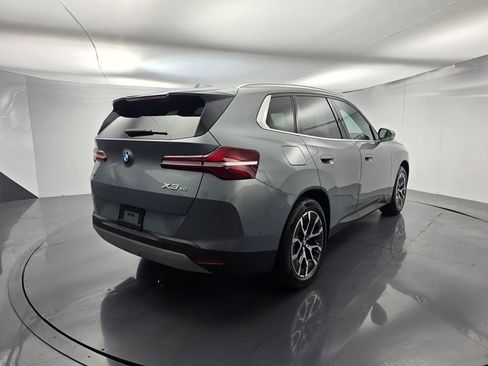 Used 2025 BMW X3 xDrive30i w/ Convenience Package image 4