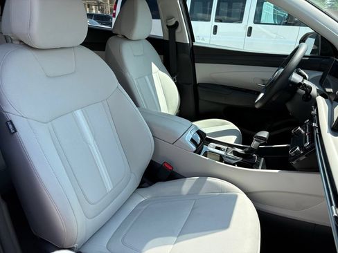 Used 2025 Hyundai Tucson SEL FWD image 17