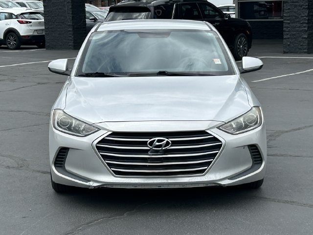 Used 2017 Hyundai Elantra SE FWD image 8